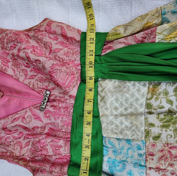 1960s‎ Quilted Lamé debut gown S - Picture 11 of 16